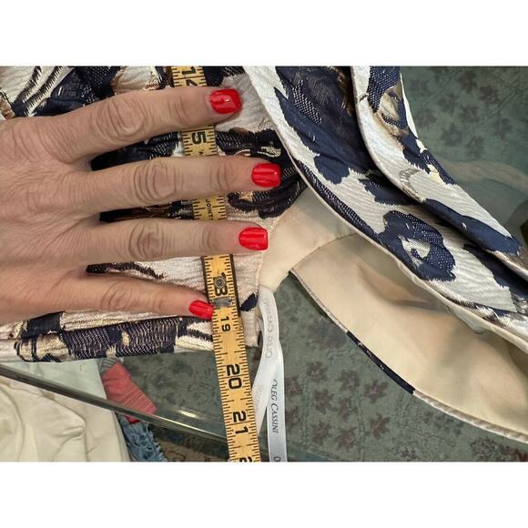 Oleg Cassini Metallic Brocade Off-The-Shoulder High-Low Gown W/ Pockets Size 14 - Picture 8 of 8